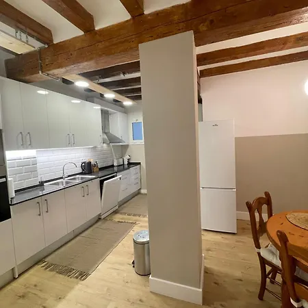 3br In Tarragona, Ac, 5 Beds Appartamento